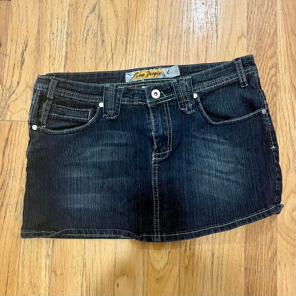 True People Denim Mini Skirt Jr Sz 11‎ Embroidered Pockets Stretch Y2K Vibe